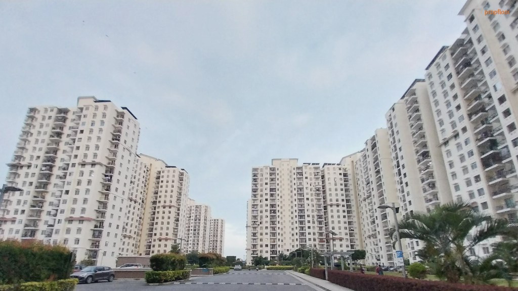 Gallery image 1 for DLF Westend Heights